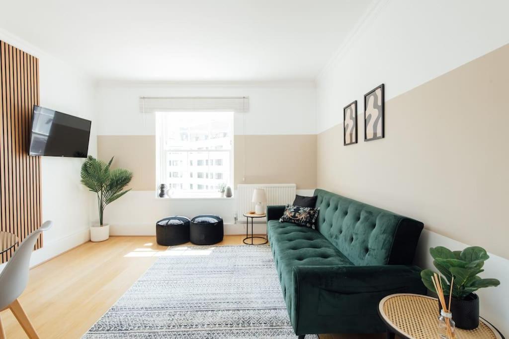 Charming 2 Bedroom Flat In The Heart Of Kings Cross, London Exterior photo