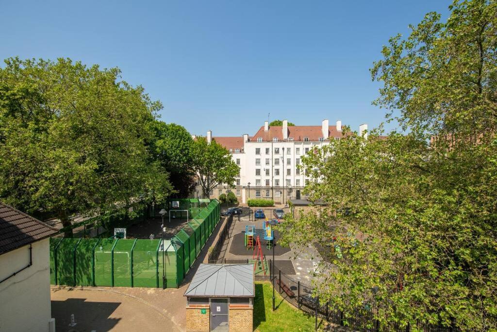Charming 2 Bedroom Flat In The Heart Of Kings Cross, London Exterior photo