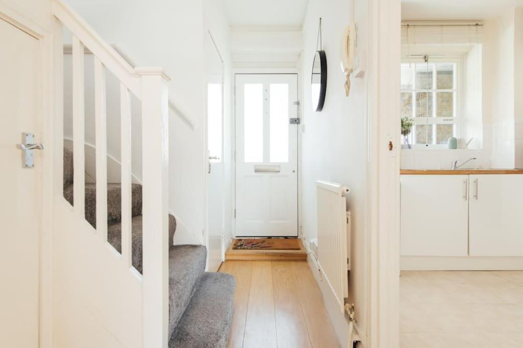 Charming 2 Bedroom Flat In The Heart Of Kings Cross, London Exterior photo