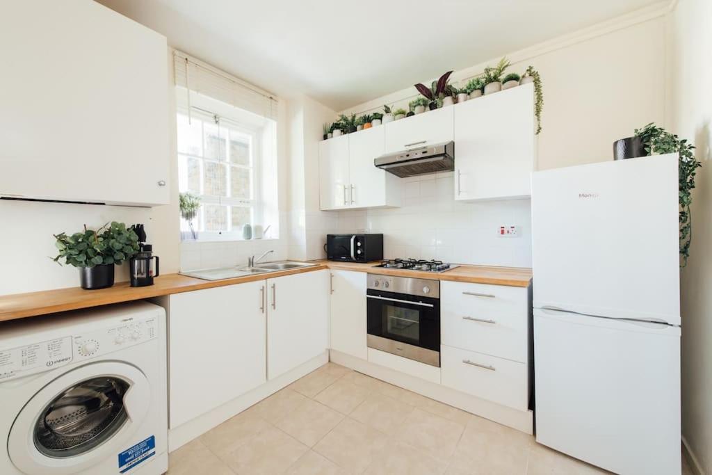 Charming 2 Bedroom Flat In The Heart Of Kings Cross, London Exterior photo